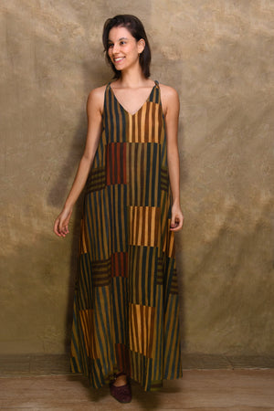 EASE DRESS